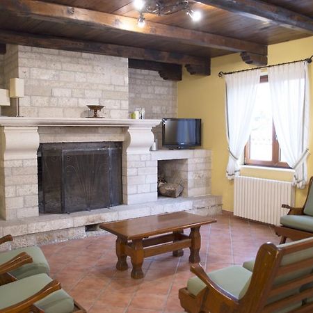 Agriturismo Macchiacupa Hotell Ariano Irpino Exteriör bild